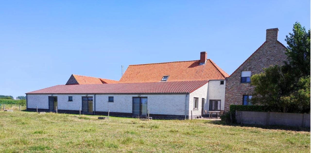B&B Het Polderhof ヤブベーケ エクステリア 写真