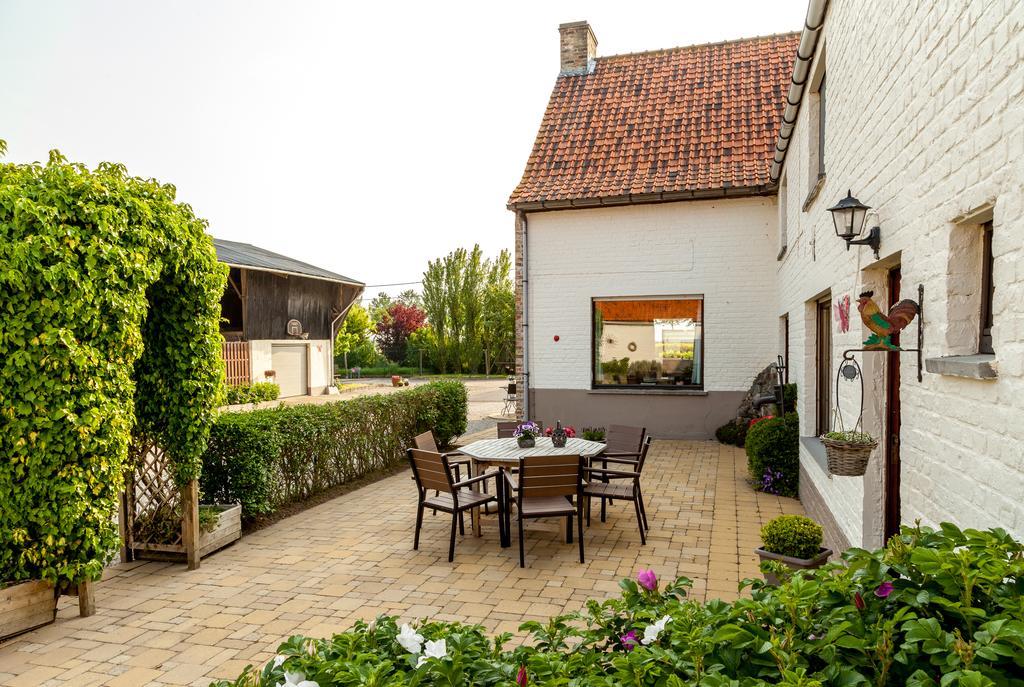 B&B Het Polderhof ヤブベーケ エクステリア 写真